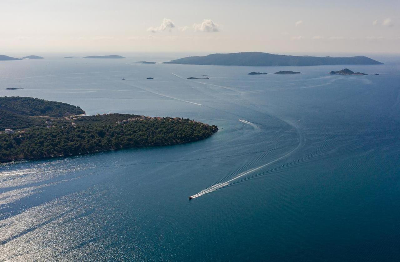 Lambrisa Διαμέρισμα Τρογκίρ Εξωτερικό φωτογραφία